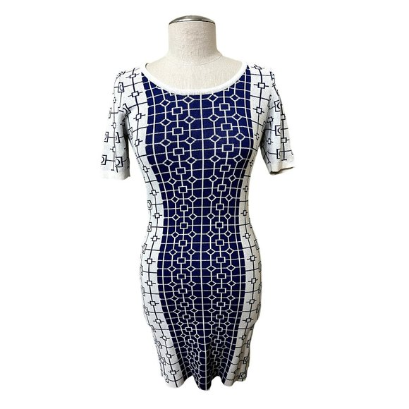 ROMEO & JULIET COUTURE Women's geometric print dress blue white size SMALL - Picture 1 of 4